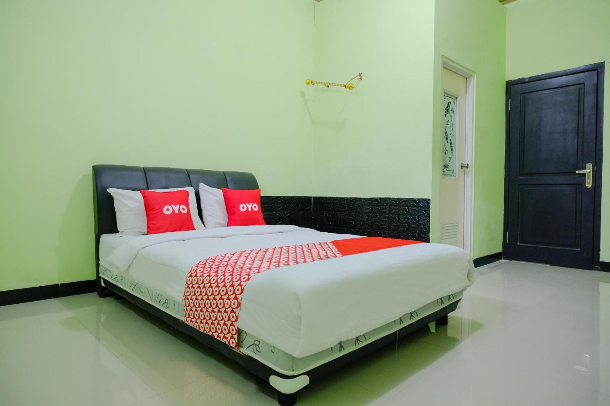 Oyo Life 2508 Alba Suites Homestay Syariah Tulungagung Exterior foto