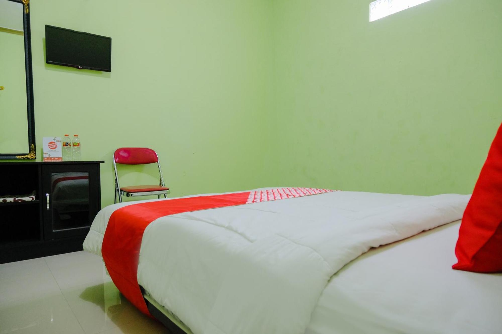 Oyo Life 2508 Alba Suites Homestay Syariah Tulungagung Exterior foto